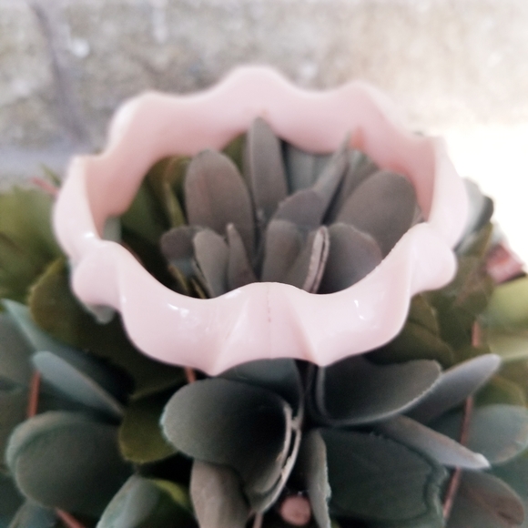 Vintage, Acrylic Bracelet - Picture 5 of 8